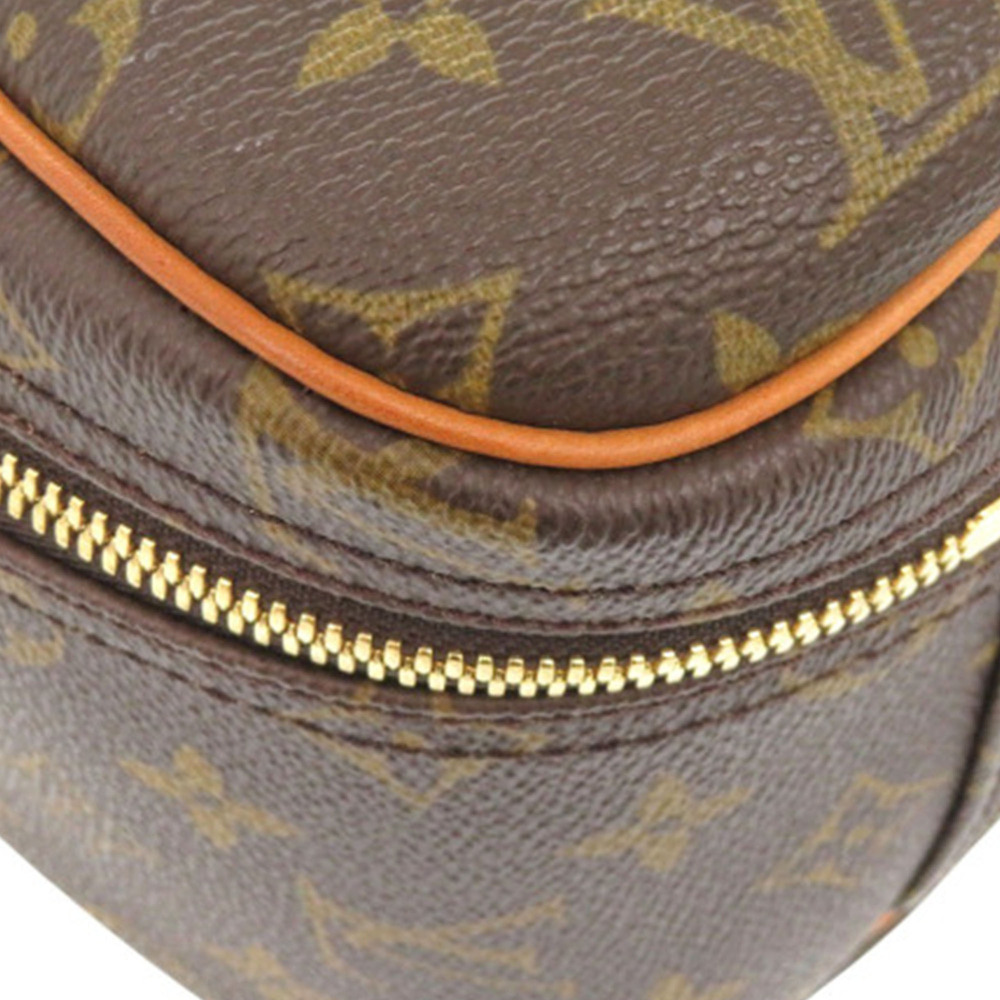 Pre-Loved Louis Vuitton Monogram Excursion - Picture 8 of 12
